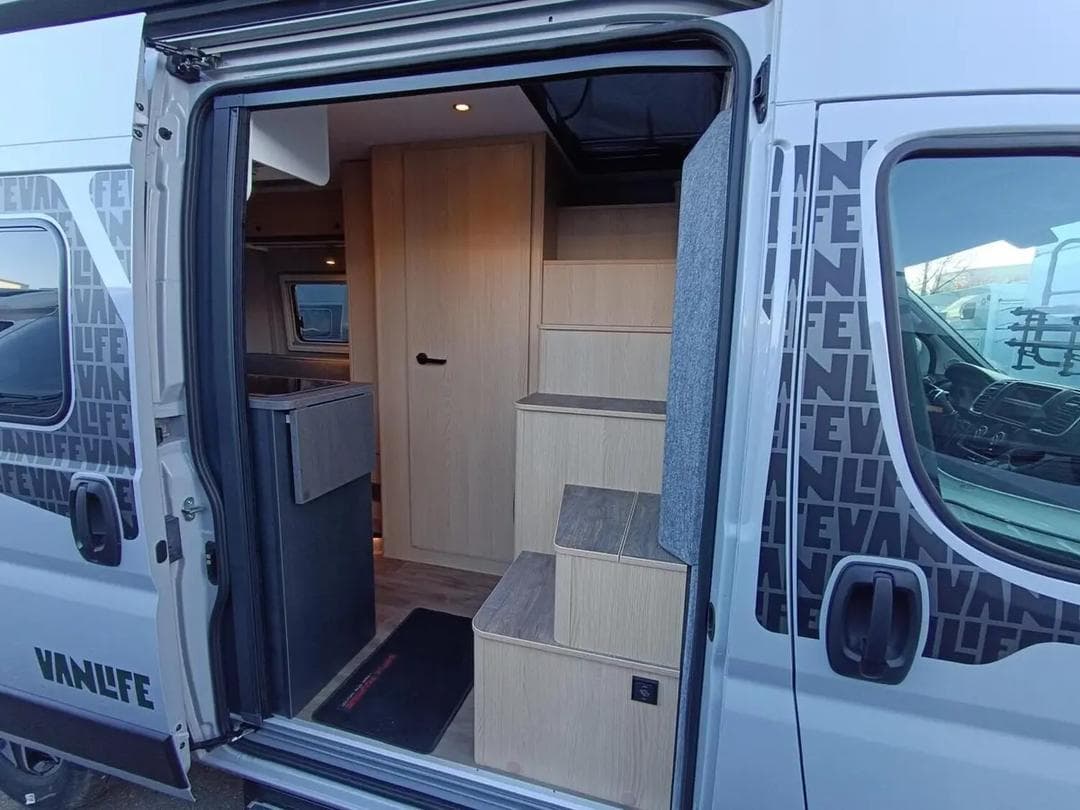 Camping-car SUNLIGHT 540V 1