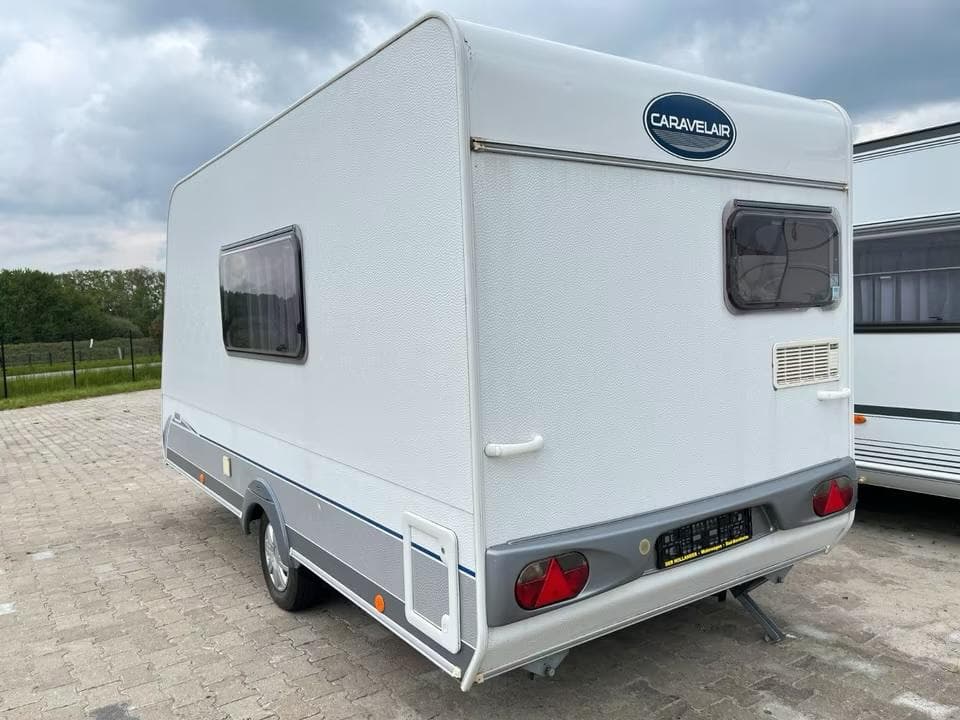 Weinsberg CaraOne 390 QD 750 kg 17